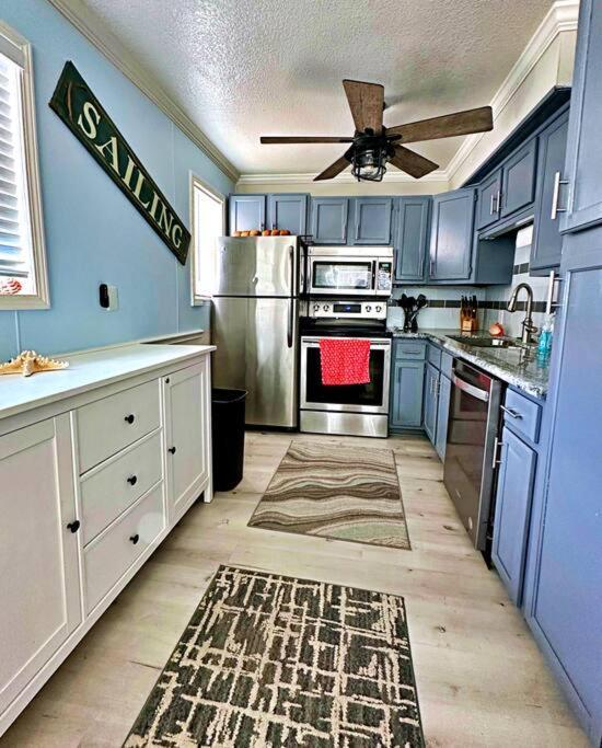 Apollo'S Escape: Your Serene Oceanfront Retreat Surfside Beach Kültér fotó